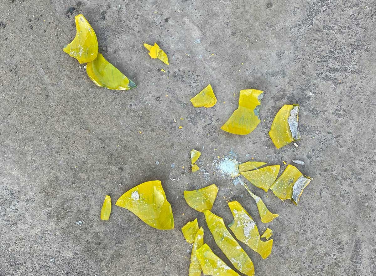 Broken yellow plate
